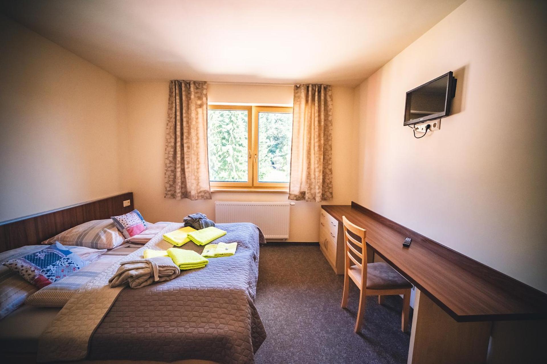 Wellness & Spa Hotel Certov エクステリア 写真
