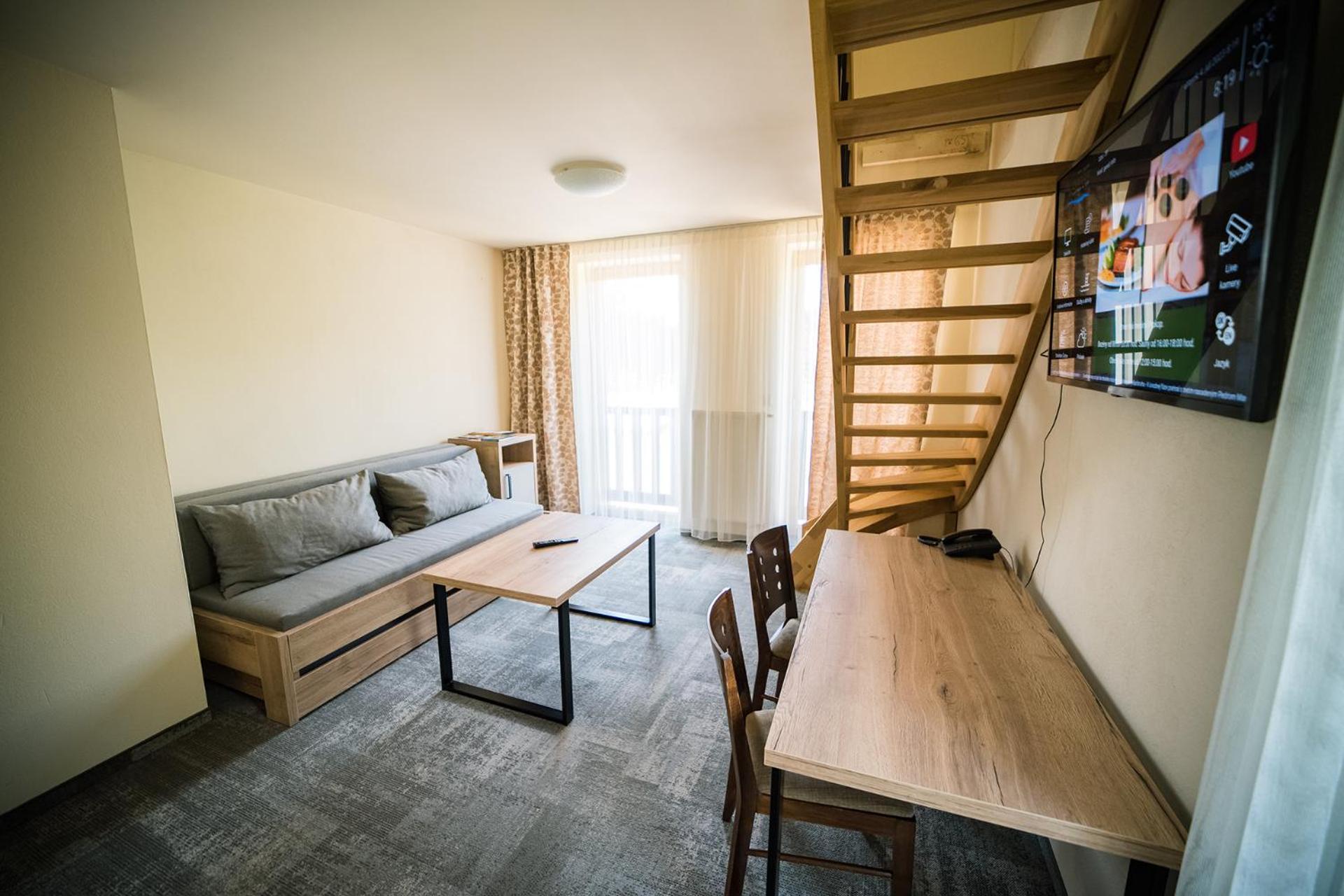 Wellness & Spa Hotel Certov エクステリア 写真